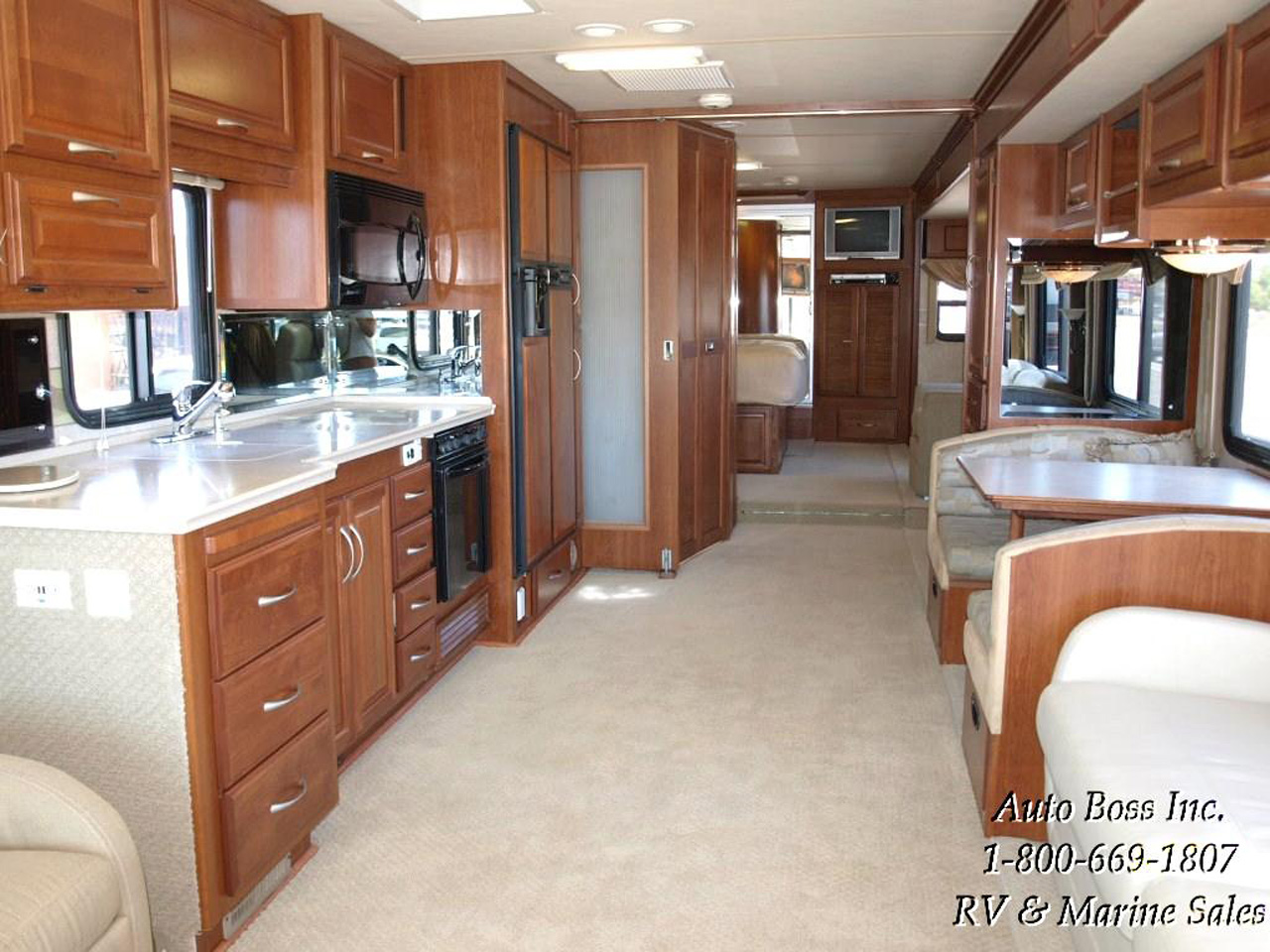 2010-06-26, 031, Galley