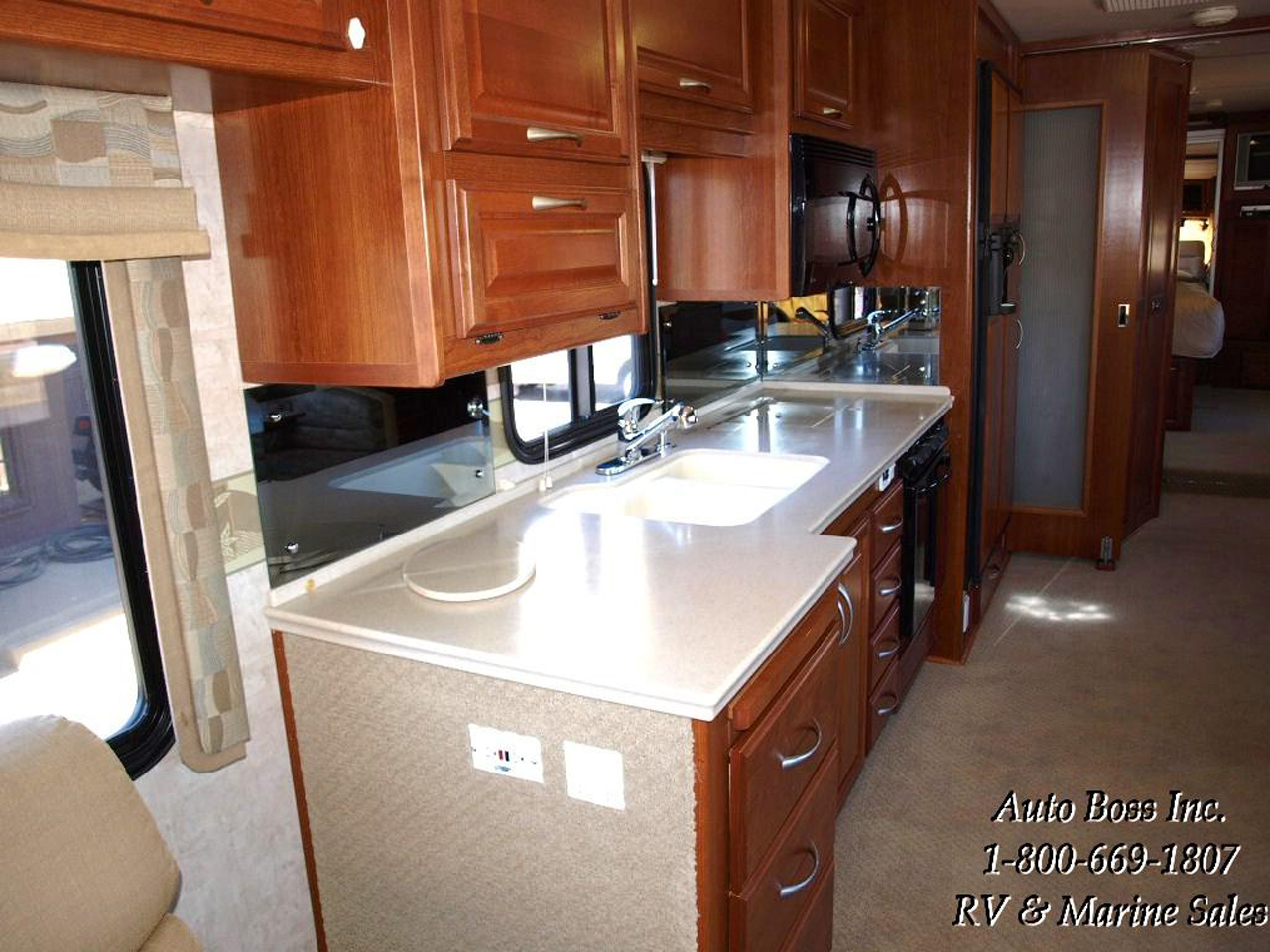 2010-06-26, 033, Galley