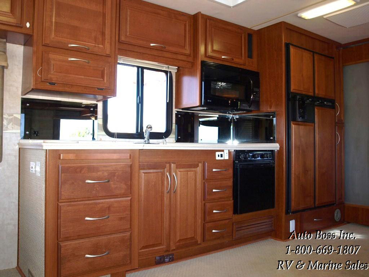 2010-06-26, 034, Galley