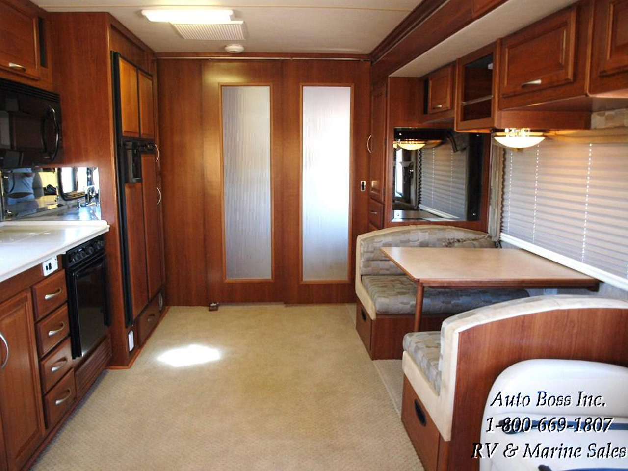 2010-06-26, 045, Galley
