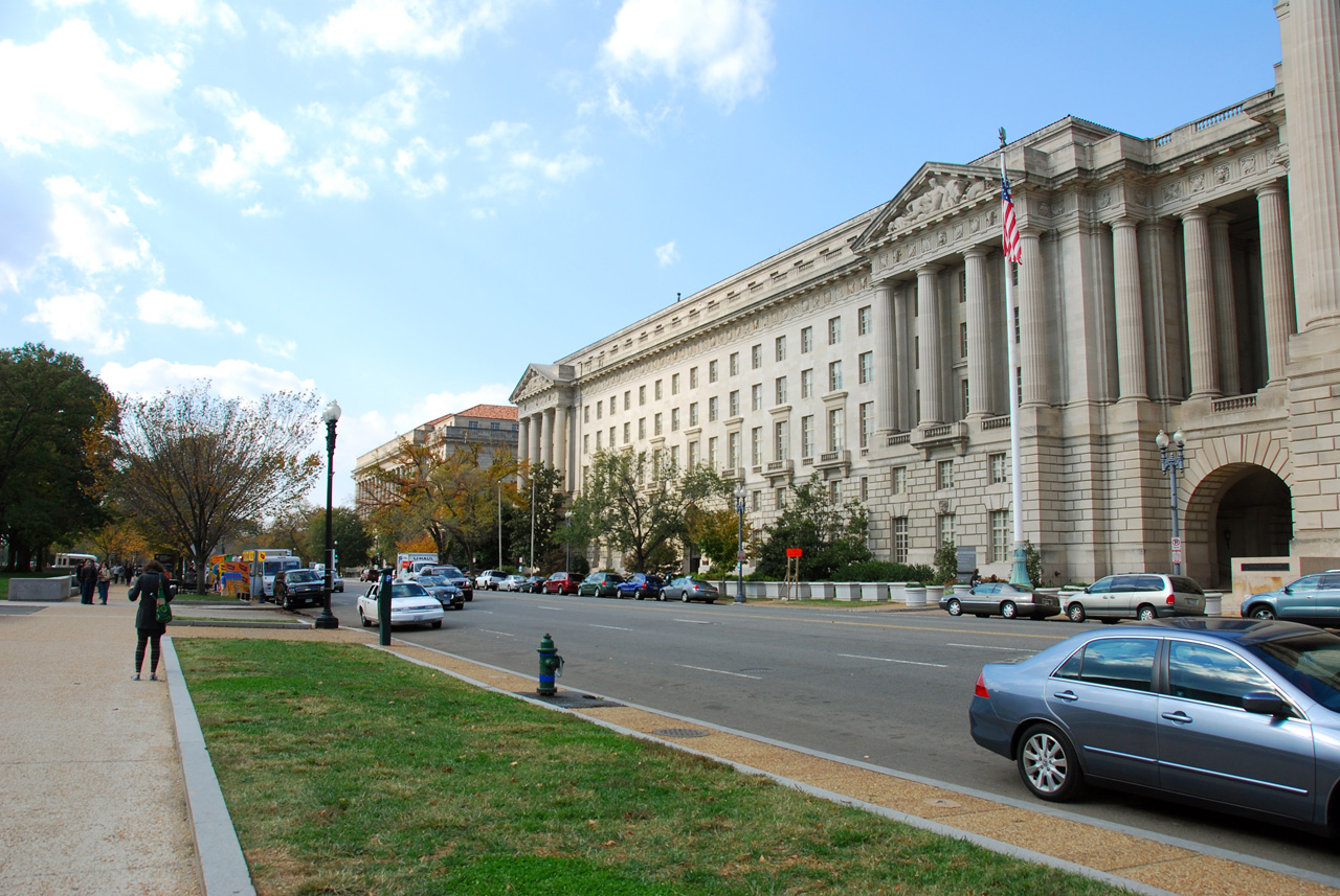 2010-10-31, 011, Federal Triangle, Washington, DC