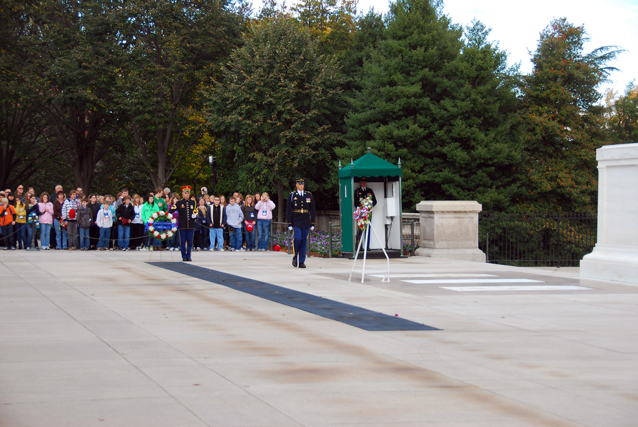 2010-11-05, 021, Arlington Cemetery - Tomb of the Unknowns, Washington, DC