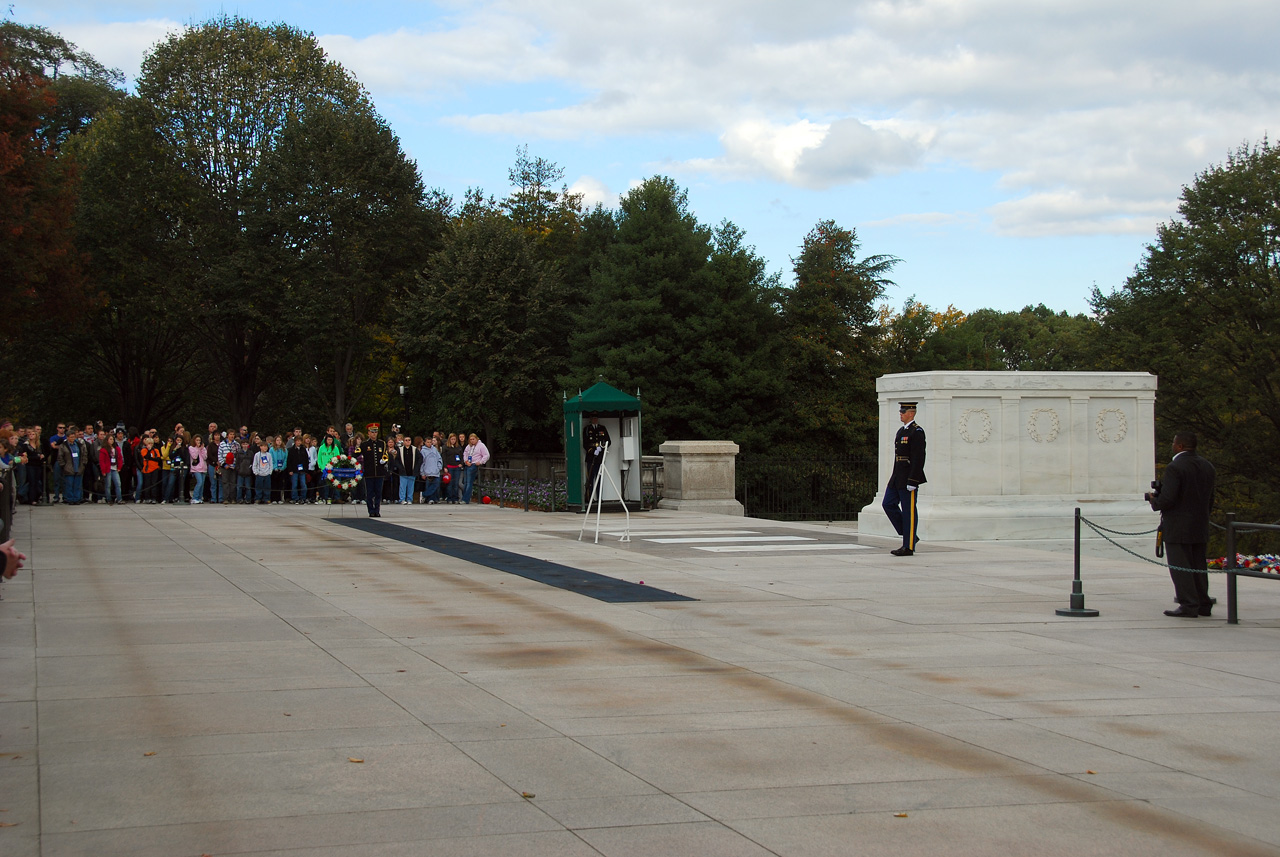 2010-11-05, 023, Arlington Cemetery - Tomb of the Unknowns, Washington, DC