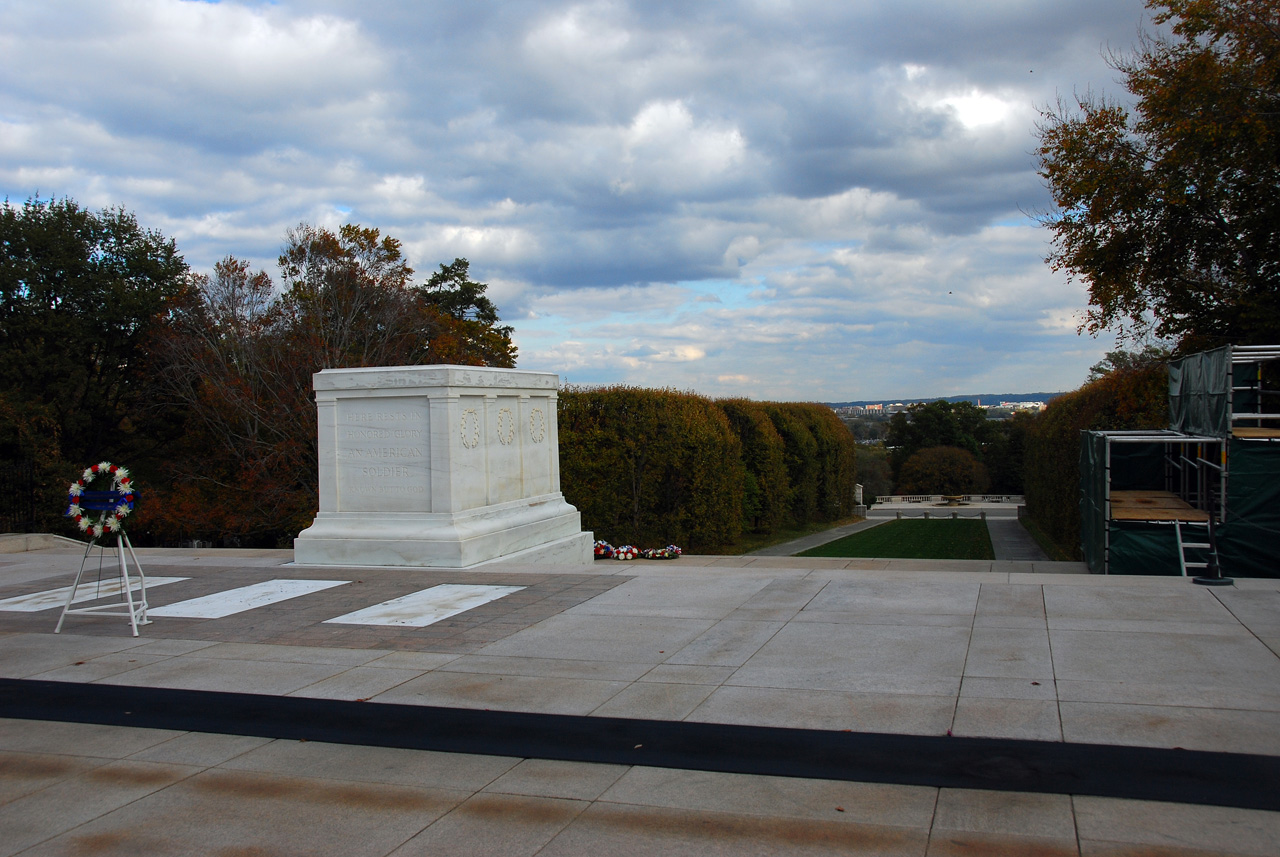2010-11-05, 041, Arlington Cemetery - Tomb of the Unknowns, Washington, DC