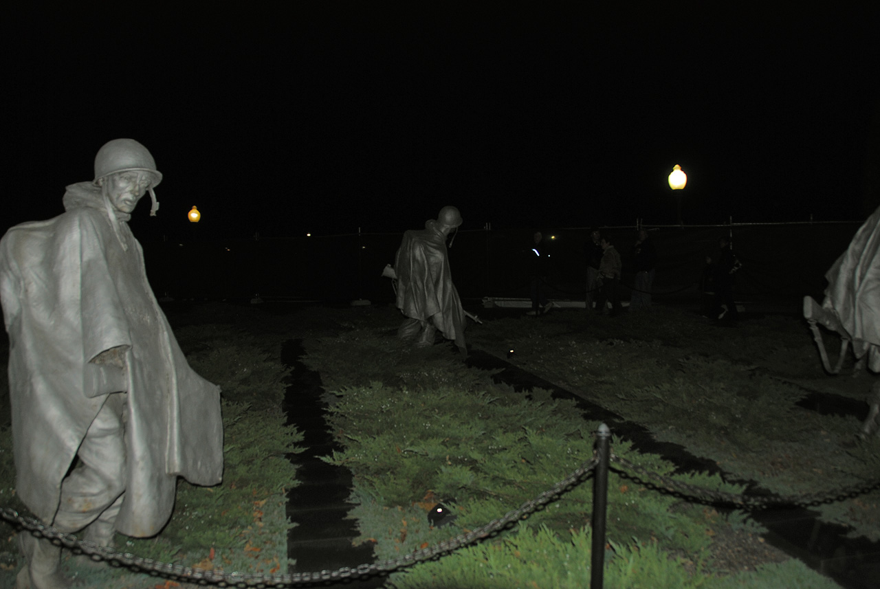 2010-11-12, 049, Korean Walls & Memorial, Washington, DC