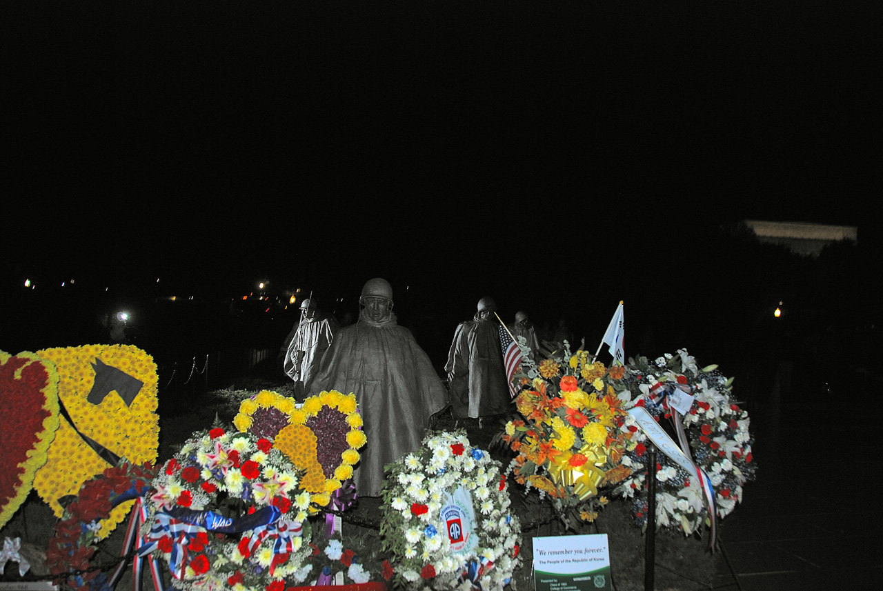 2010-11-12, 052, Korean Walls & Memorial, Washington, DC