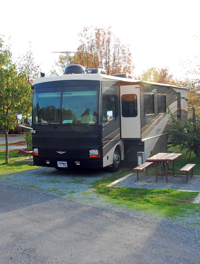 2010-10-31, 002, RV in Cheery Hill Park, Maryland