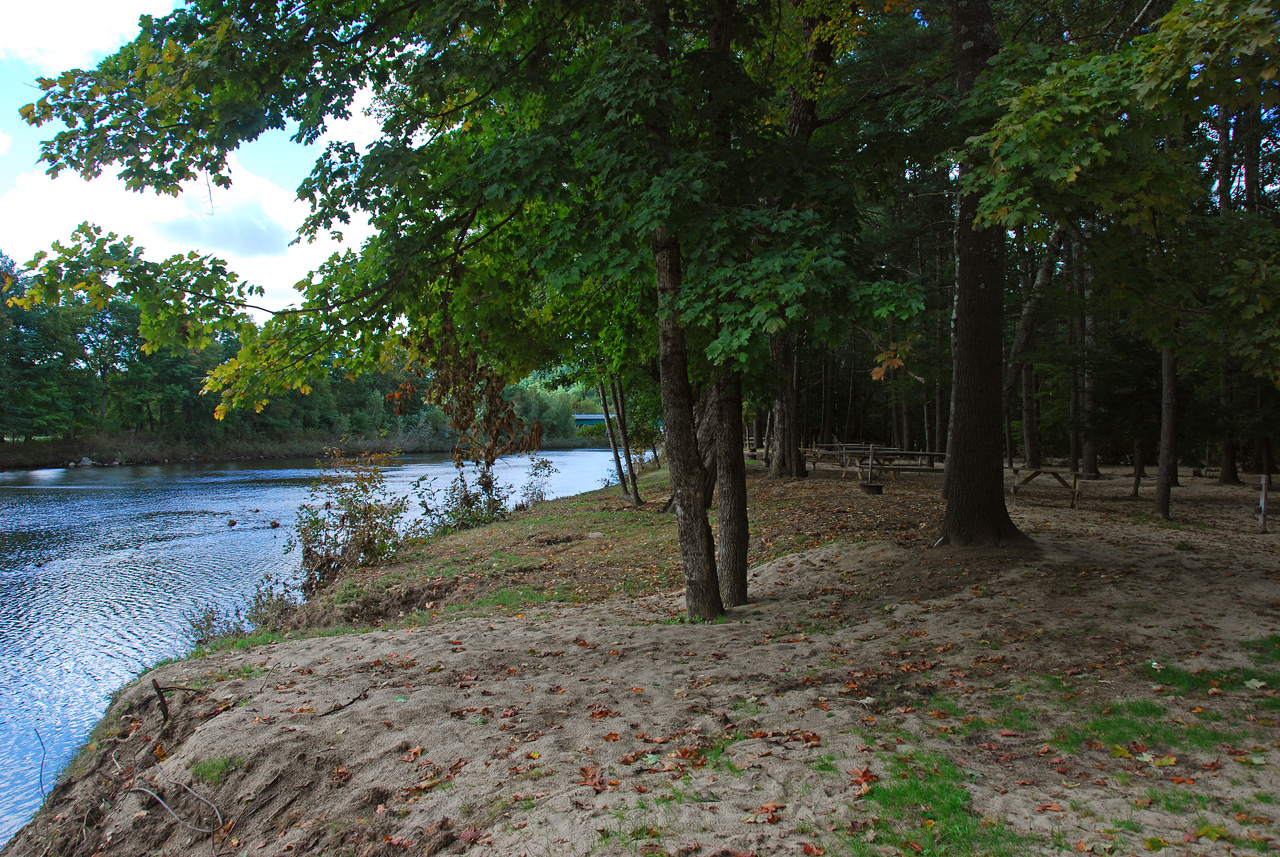 2011-09-15, 002, Pemi River Campground, NH