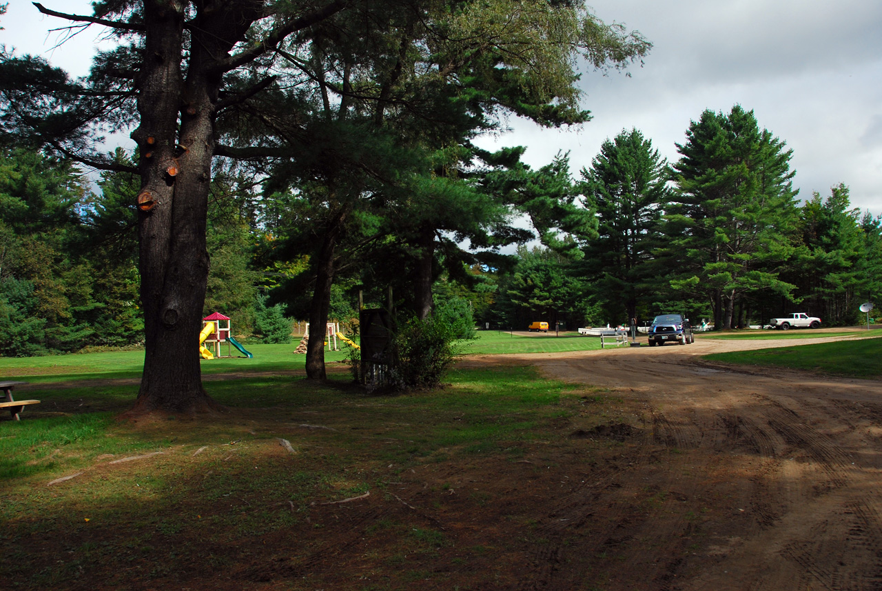 2011-09-15, 008, Pemi River Campground, NH