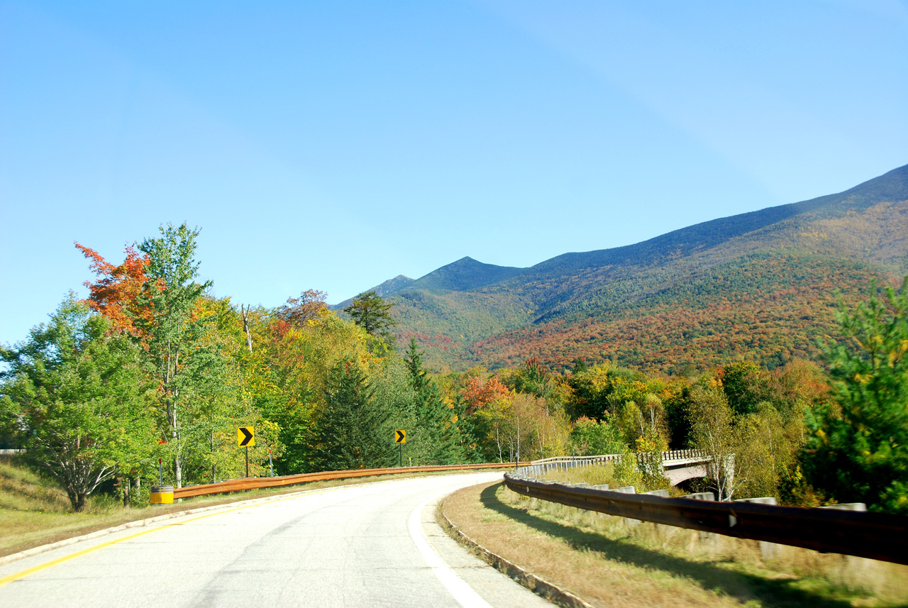 2011-09-25, 004, Along Rte 3, White Mts, NH