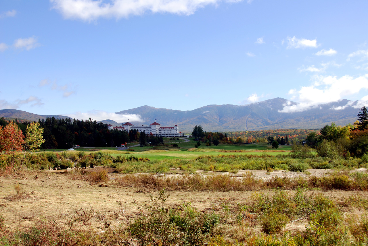 2011-09-25, 033,  Mt Washington Hotel, White Mts, NH