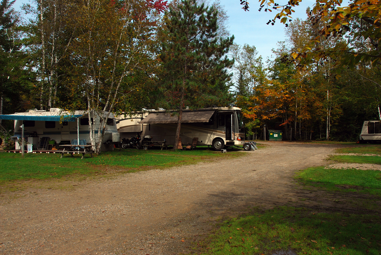 2011-09-22, 004, Country Bumpkins Campground, NH