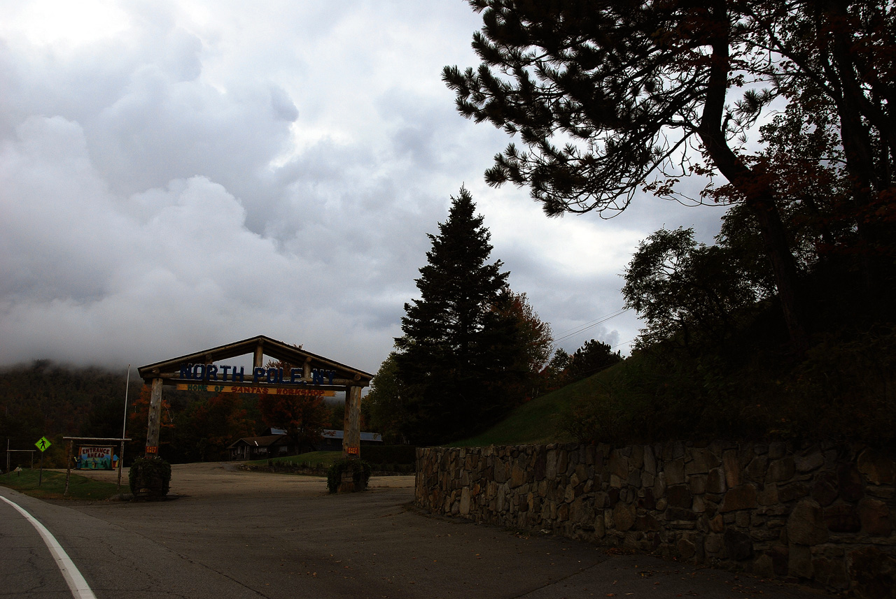 2011-10-03, 045, North Pole, The Adirondacks Park, NY