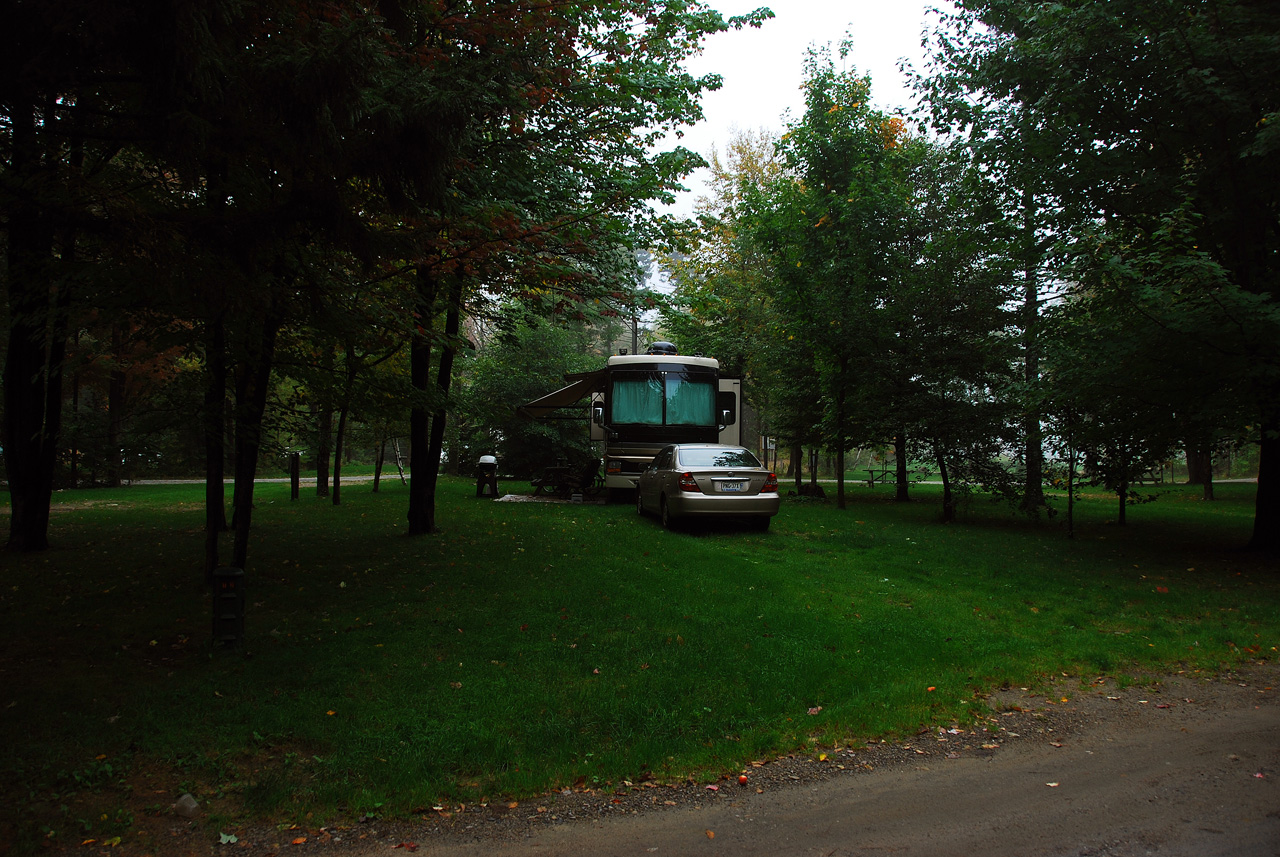 2011-09-29, 003, High Falls River Campground, NY