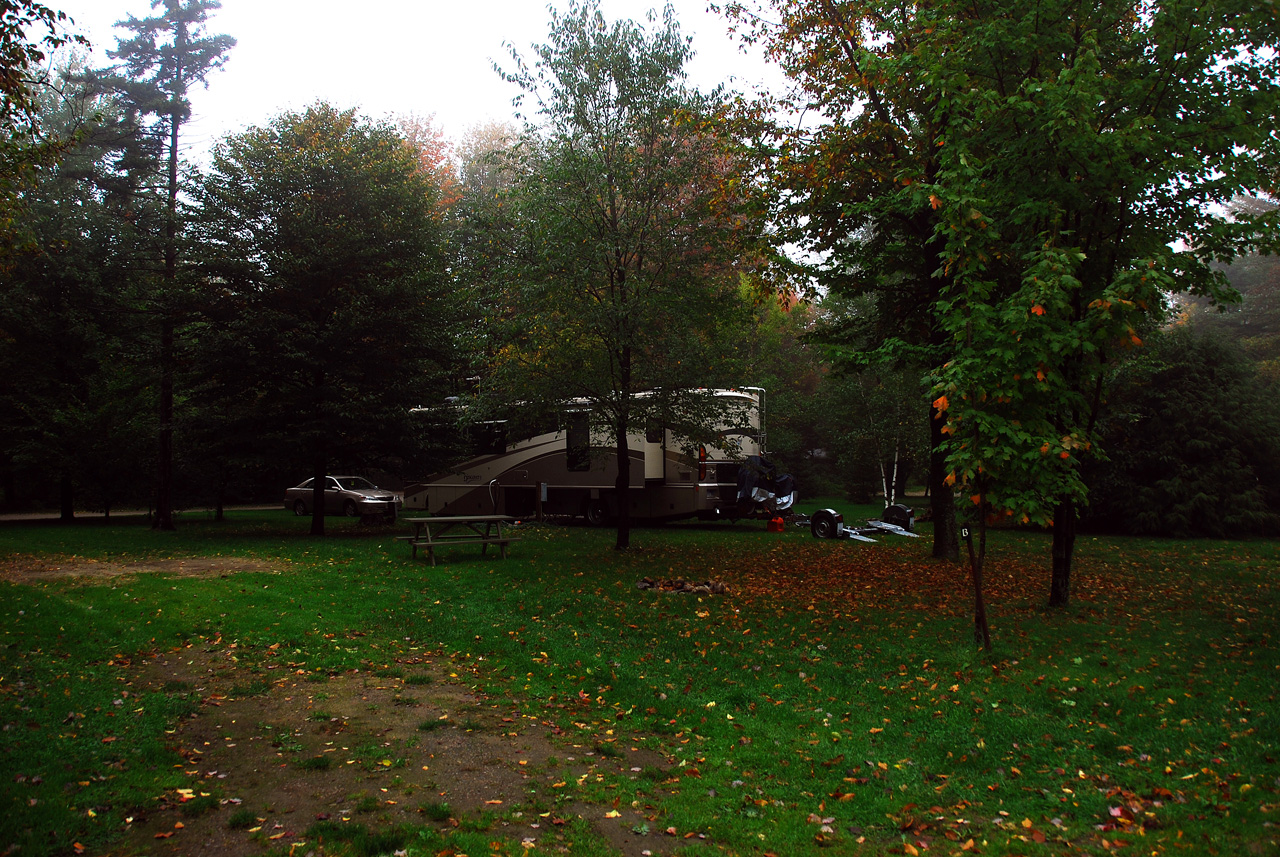 2011-09-29, 006, High Falls River Campground, NY