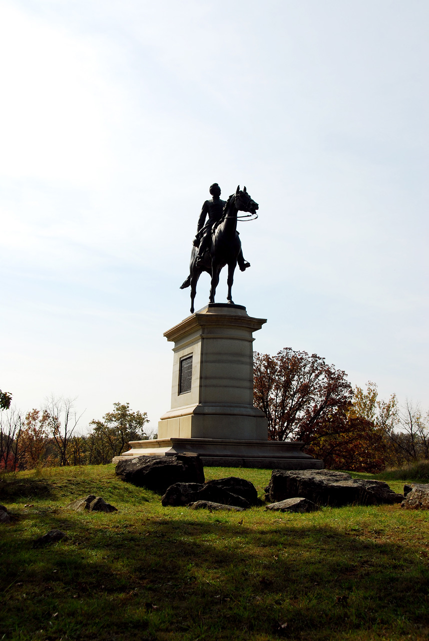 2011-10-18, 072, East Cemetery Hill Area