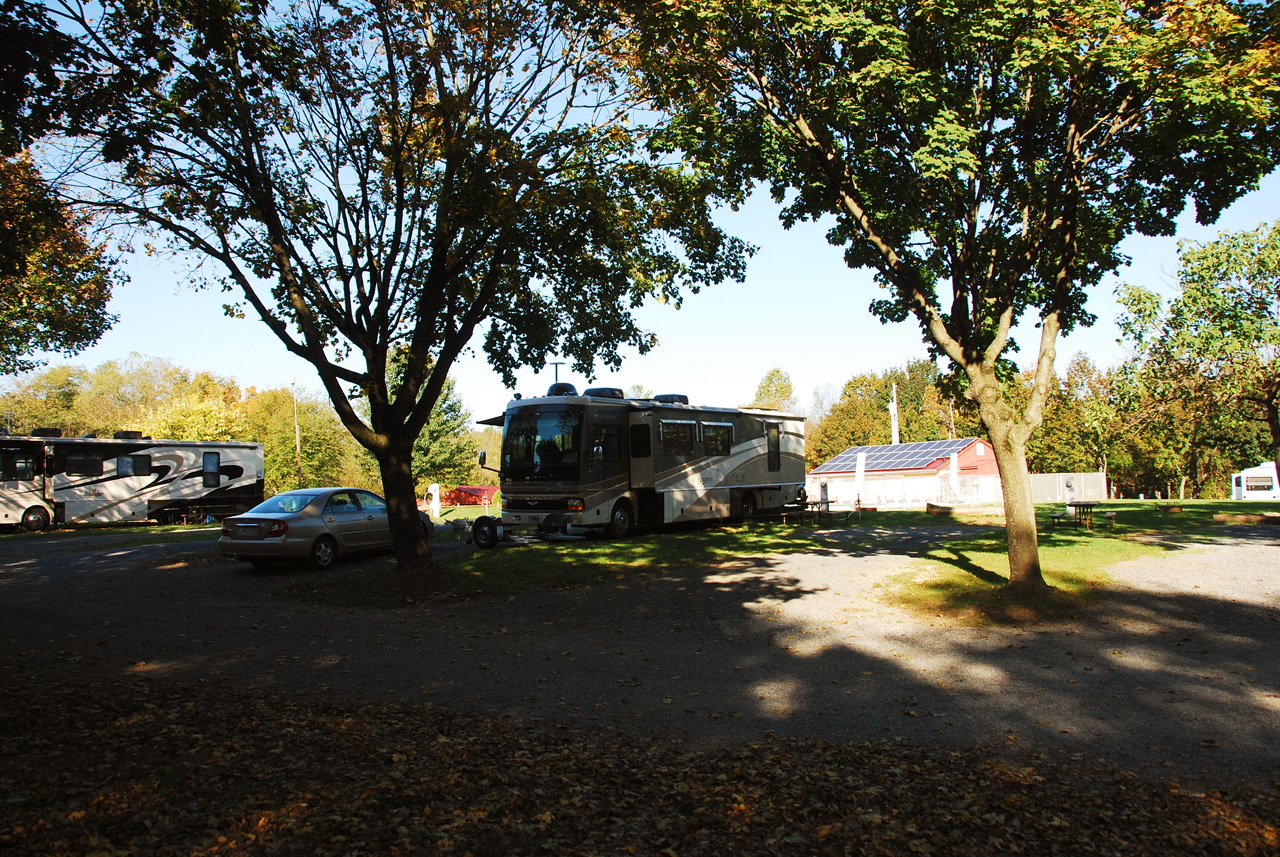 2011-10-17, 002, Western Village RV Park, PA