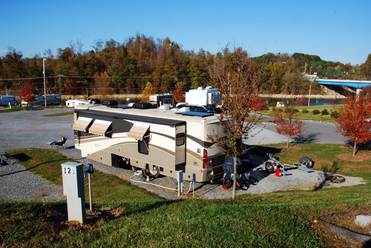 2011-10-20, 003, Lakeview RV Park, TN