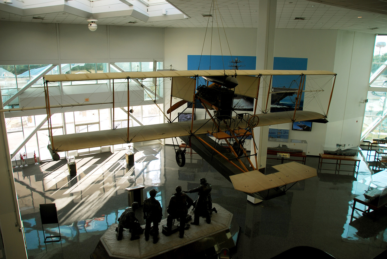 2012-01-19, 098, Museum, Pensacola, FL