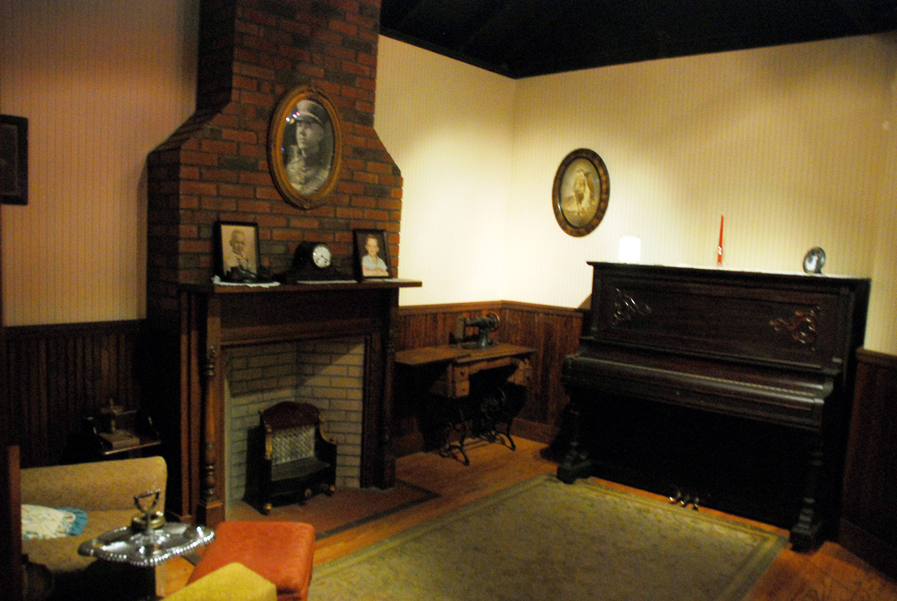 2012-01-20, 047, Museum, Pensacola, FL