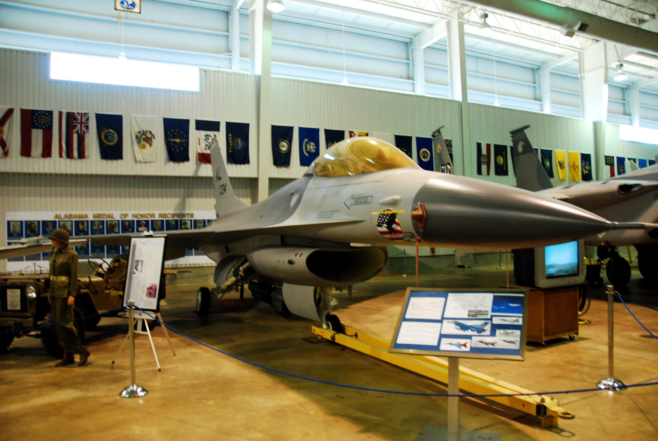 009, F16 Falcon
