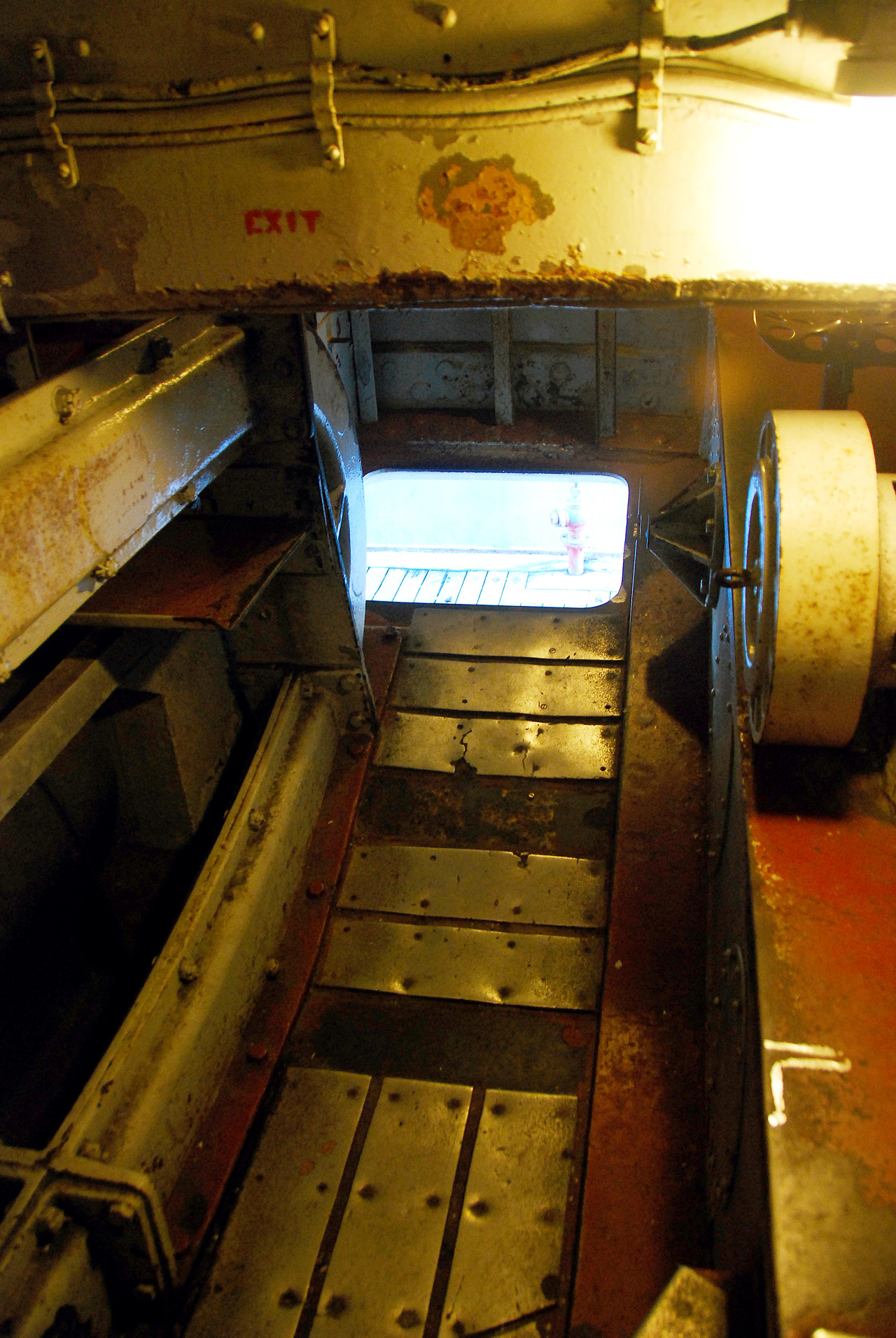 030, 16 in Turret