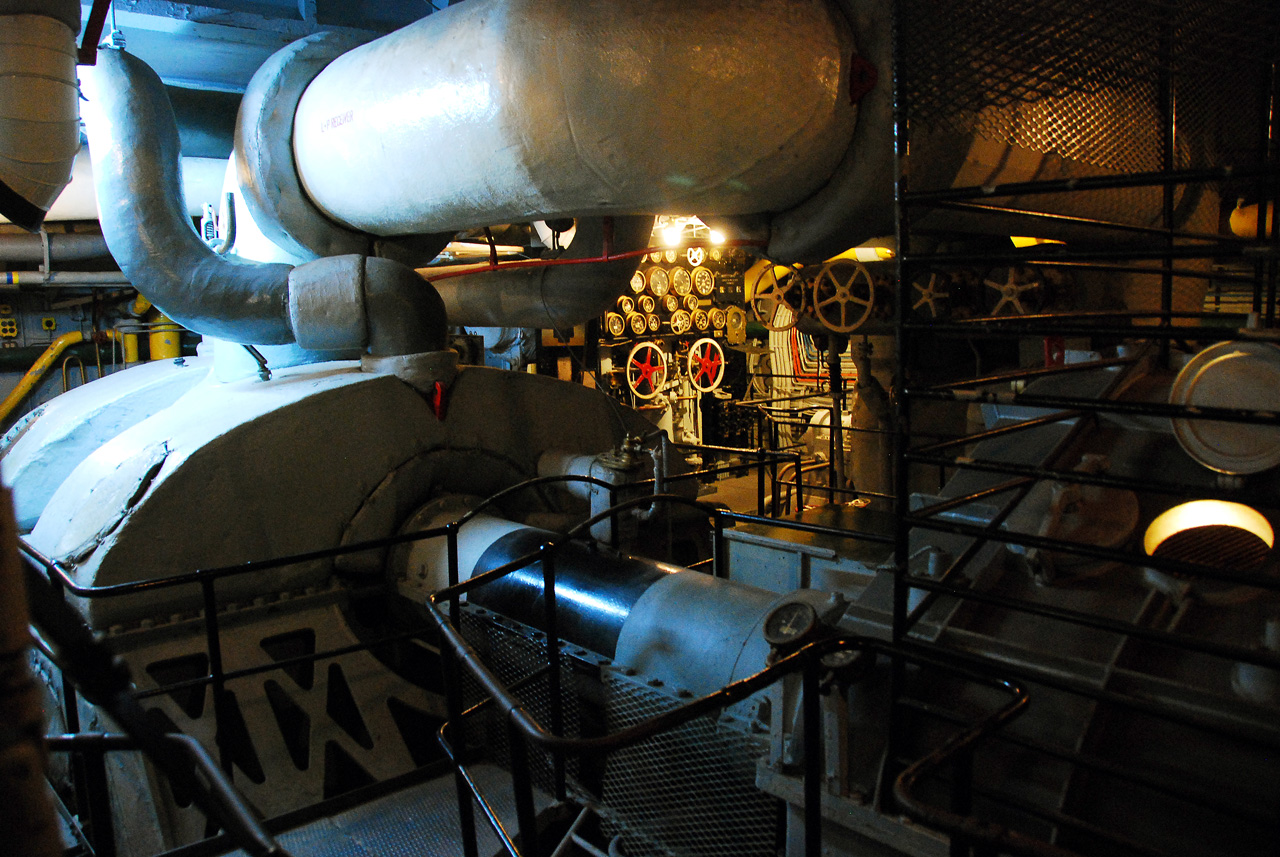 053, Engine Room