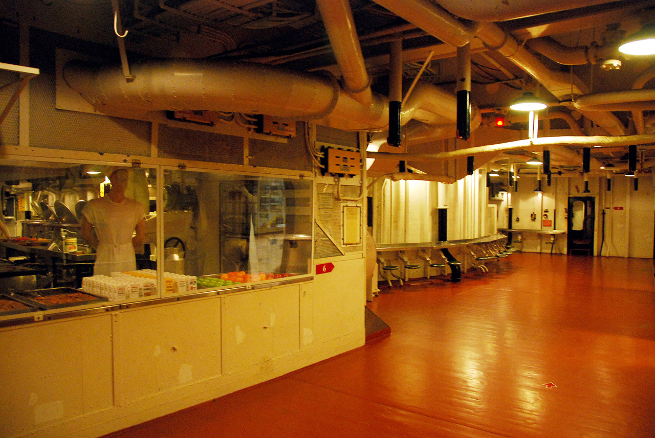 076, Mess Hall