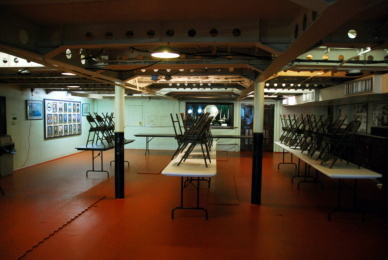 101, Mess Hall