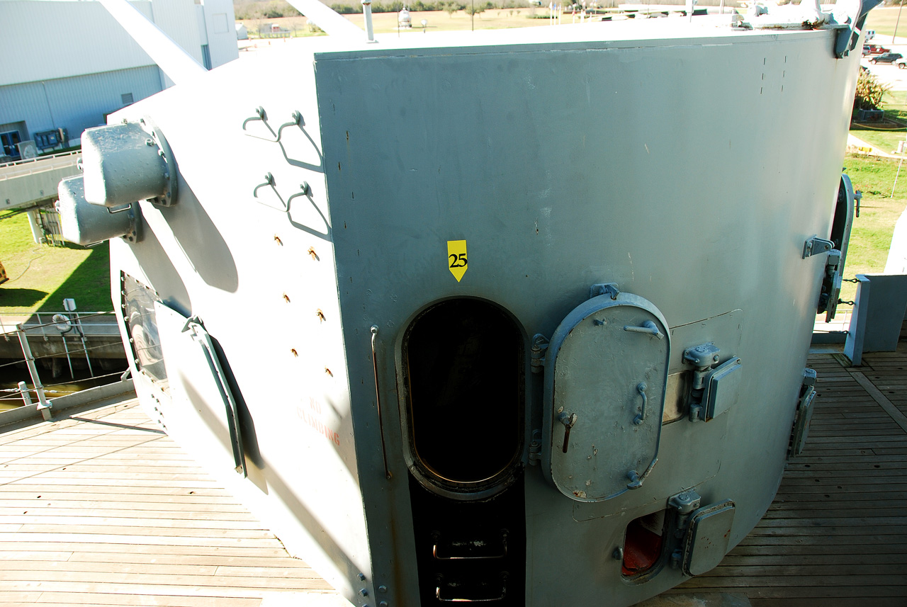 125, 5 in Turret