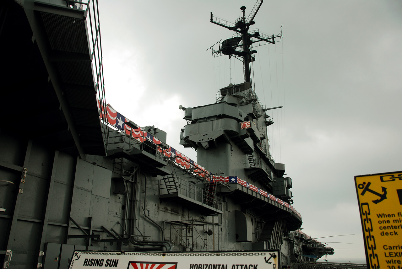2012-02-15, 009, USS Lexington