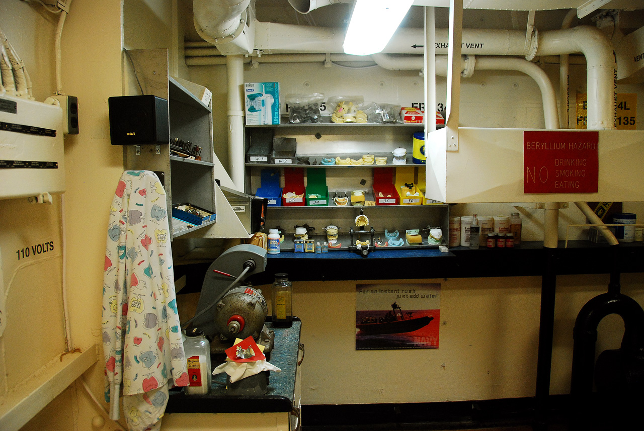 2012-02-15, 091, USS Lexington