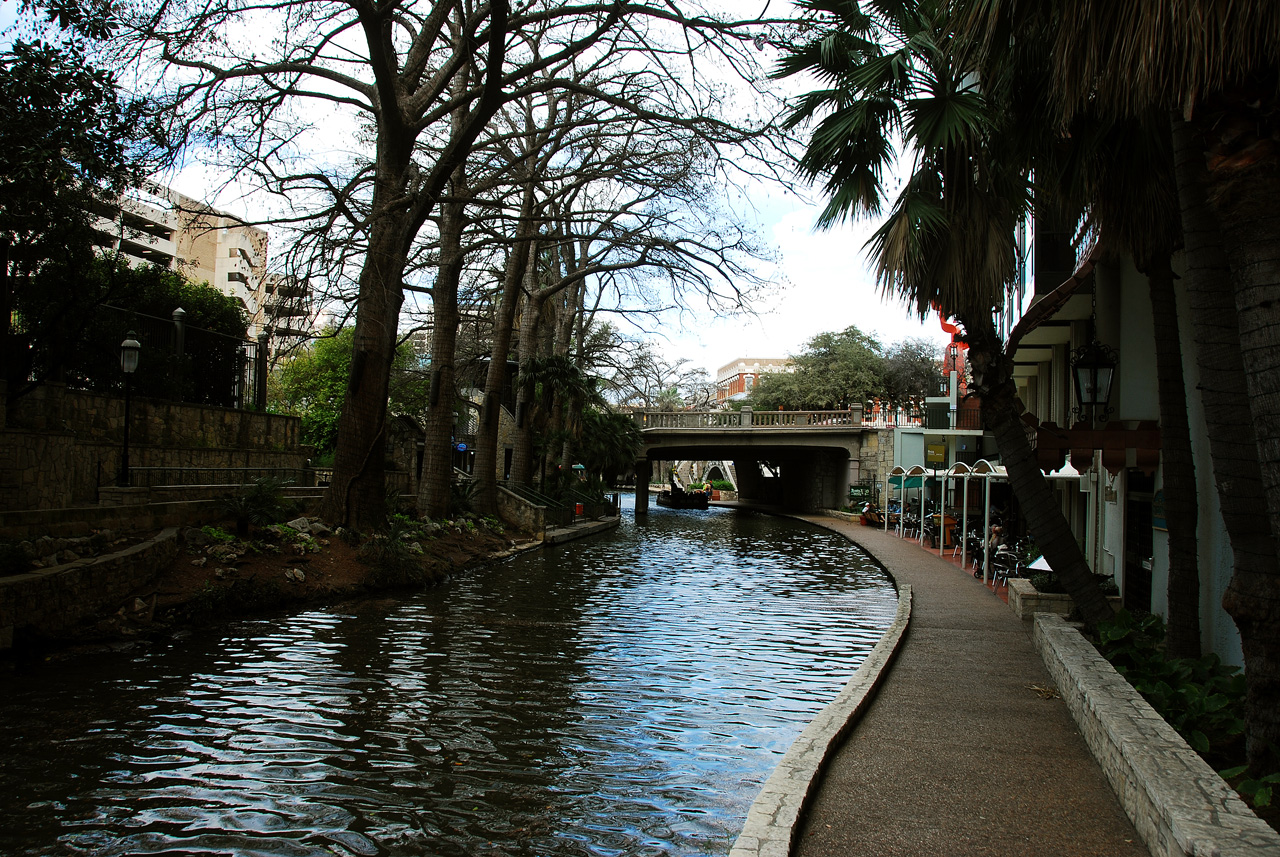 2012-03-06, 019, River Walk