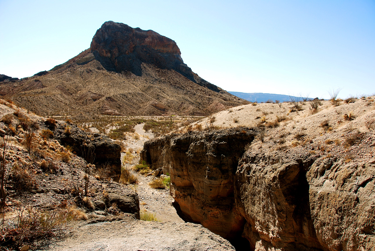 2012-03-10, 049, Tuff Canyon