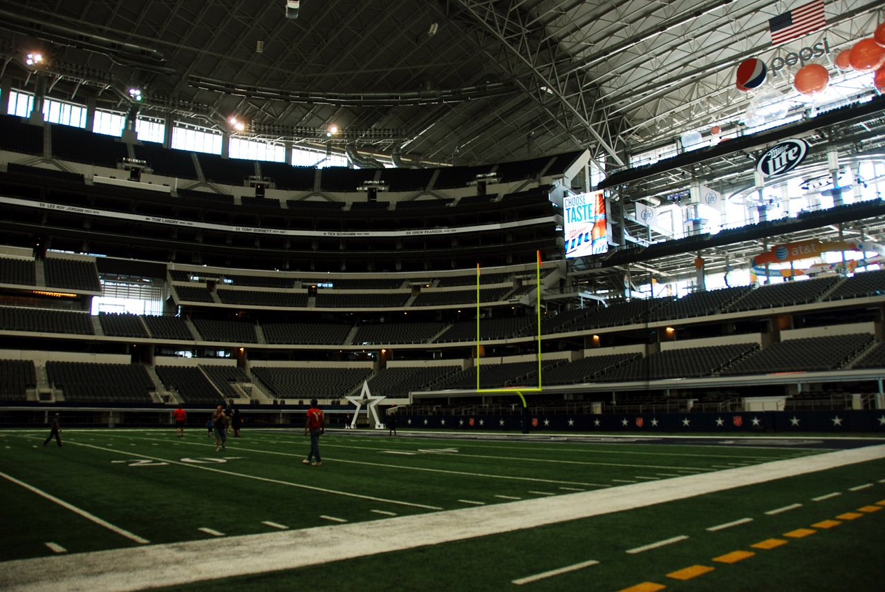 2012-03-21, 090, Cowboys Stadium Tour
