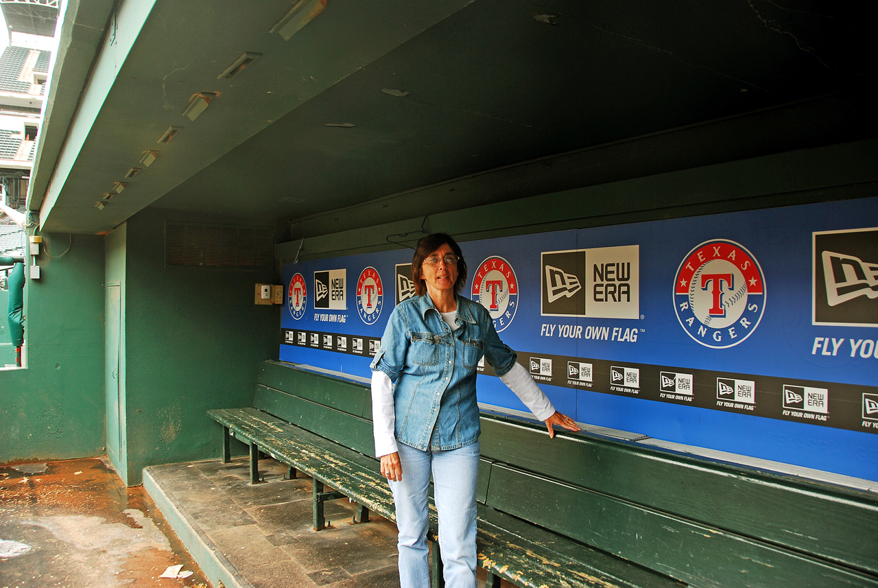 2012-03-21, 033, Texas Rangers Tour