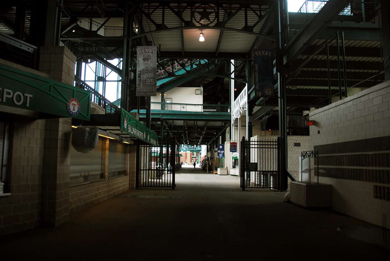 2012-03-21, 039, Texas Rangers Tour