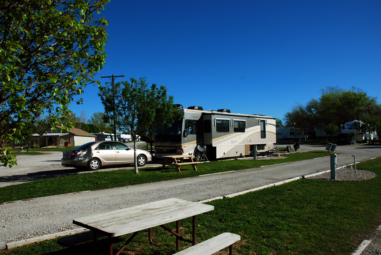 2012-03-17, 001, Cowtown RV Park, TX