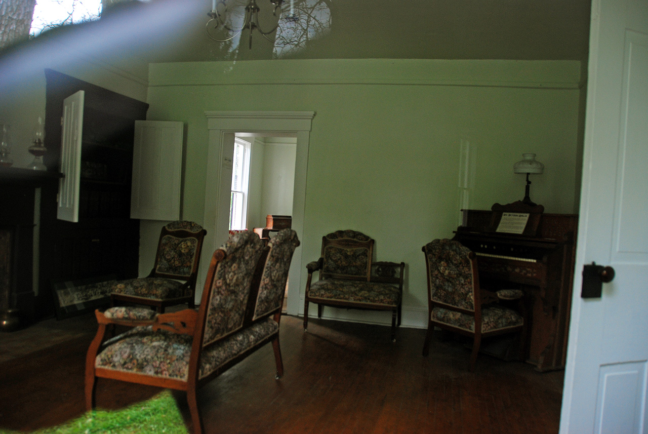 2012-04-16, 032, The Bronnenberg House