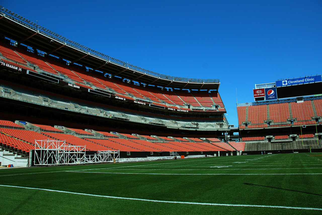 2012-04-27, 049, The Field