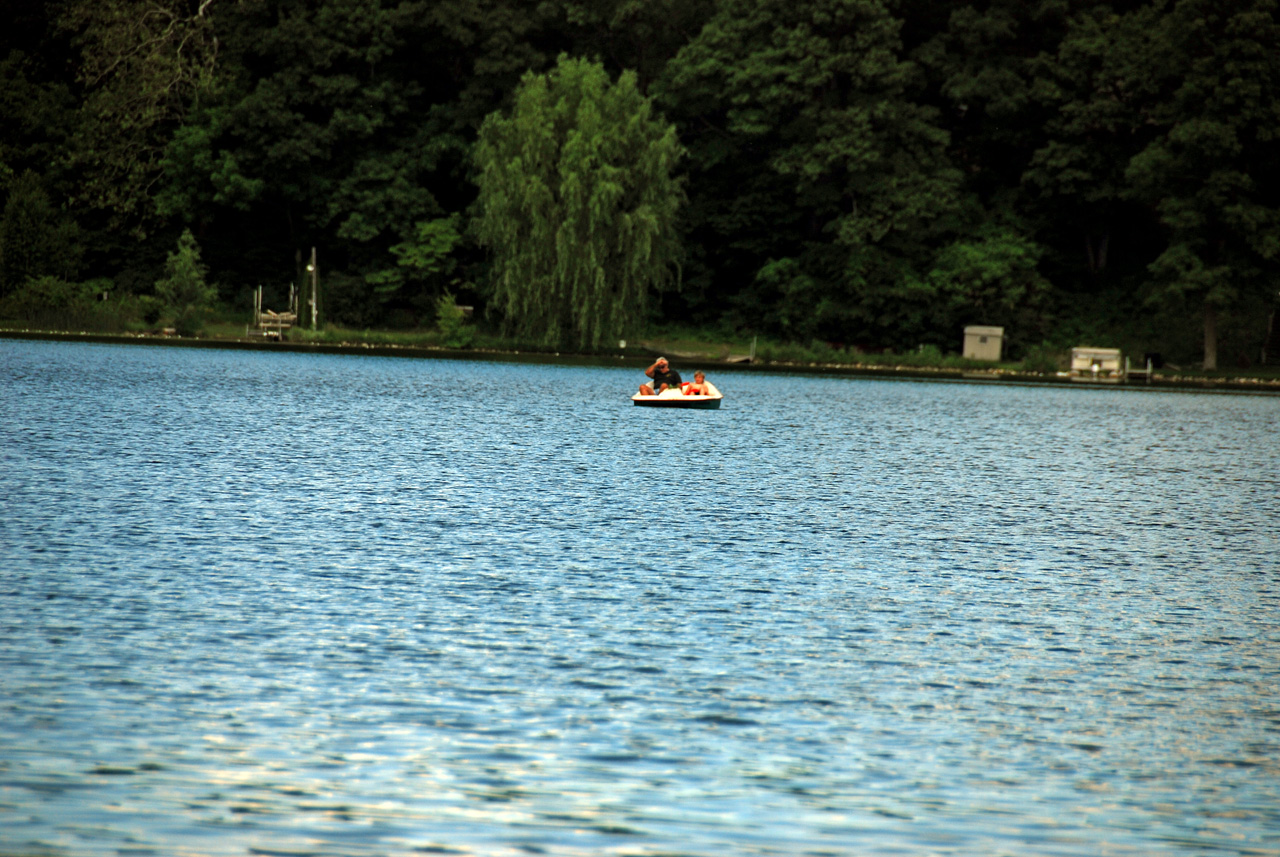 2012-06-06, 002, Paddle Boating