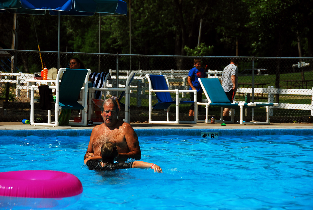 2012-06-10, 002, Gerry and Joey in Pool