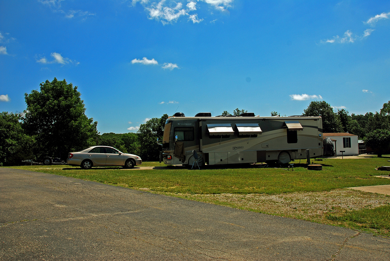 2012-06-15, 002, Mark Twain Landing, MO