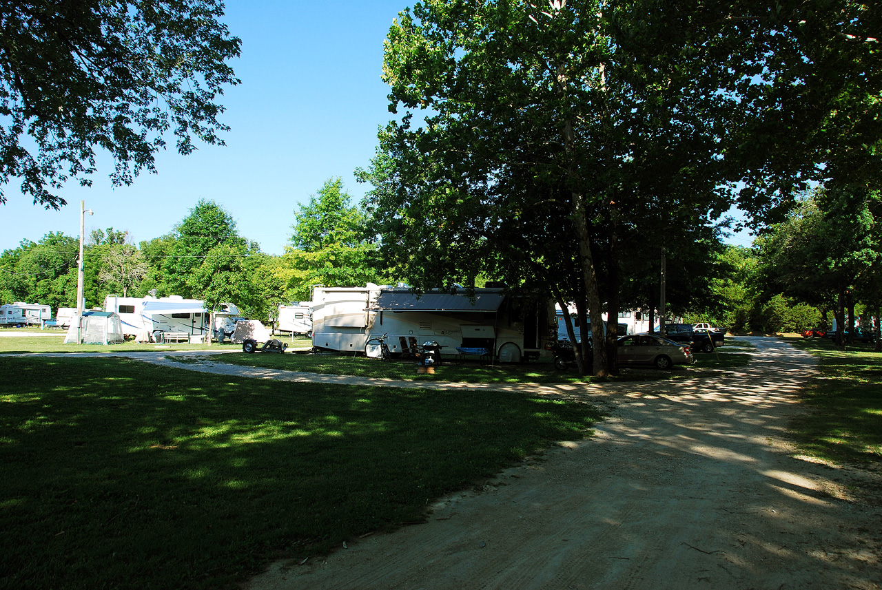 2012-06-19, 002, Pin Oak Campground, MO