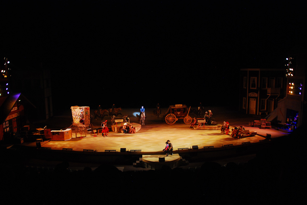 2012-08-28, 026, Medora Musical, ND