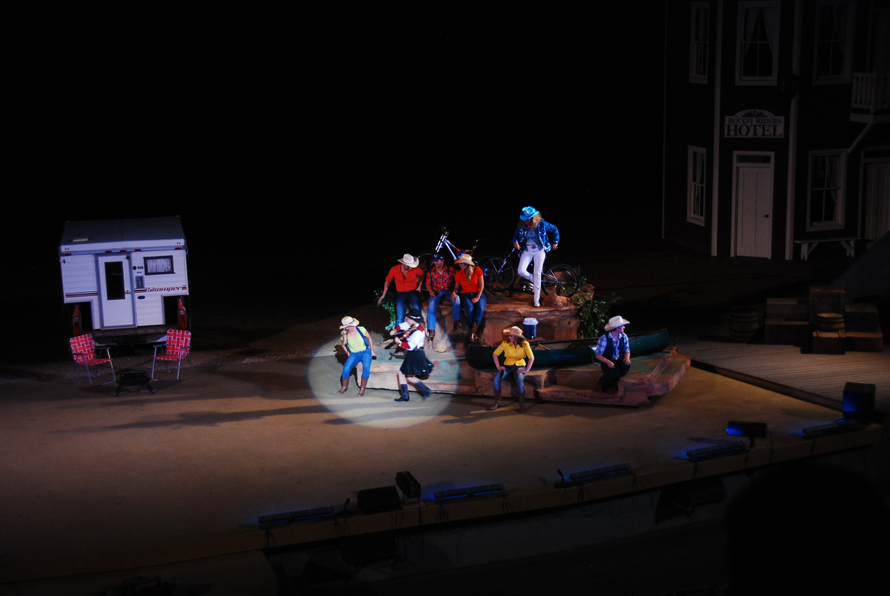 2012-08-28, 034, Medora Musical, ND