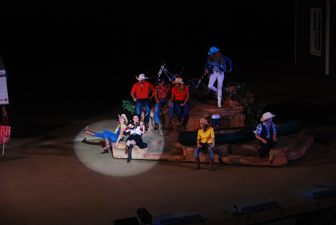 2012-08-28, 035, Medora Musical, ND