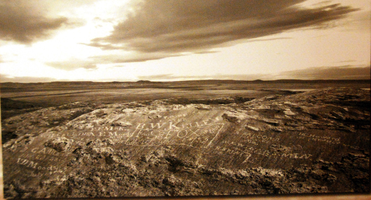 2012-09-12, 004, Top of Independence Rock, WY