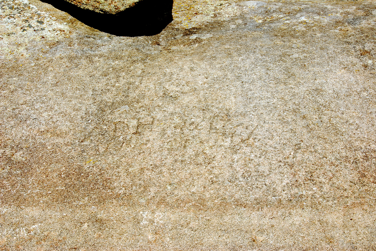 2012-09-10, 024, Independence Rock, WY