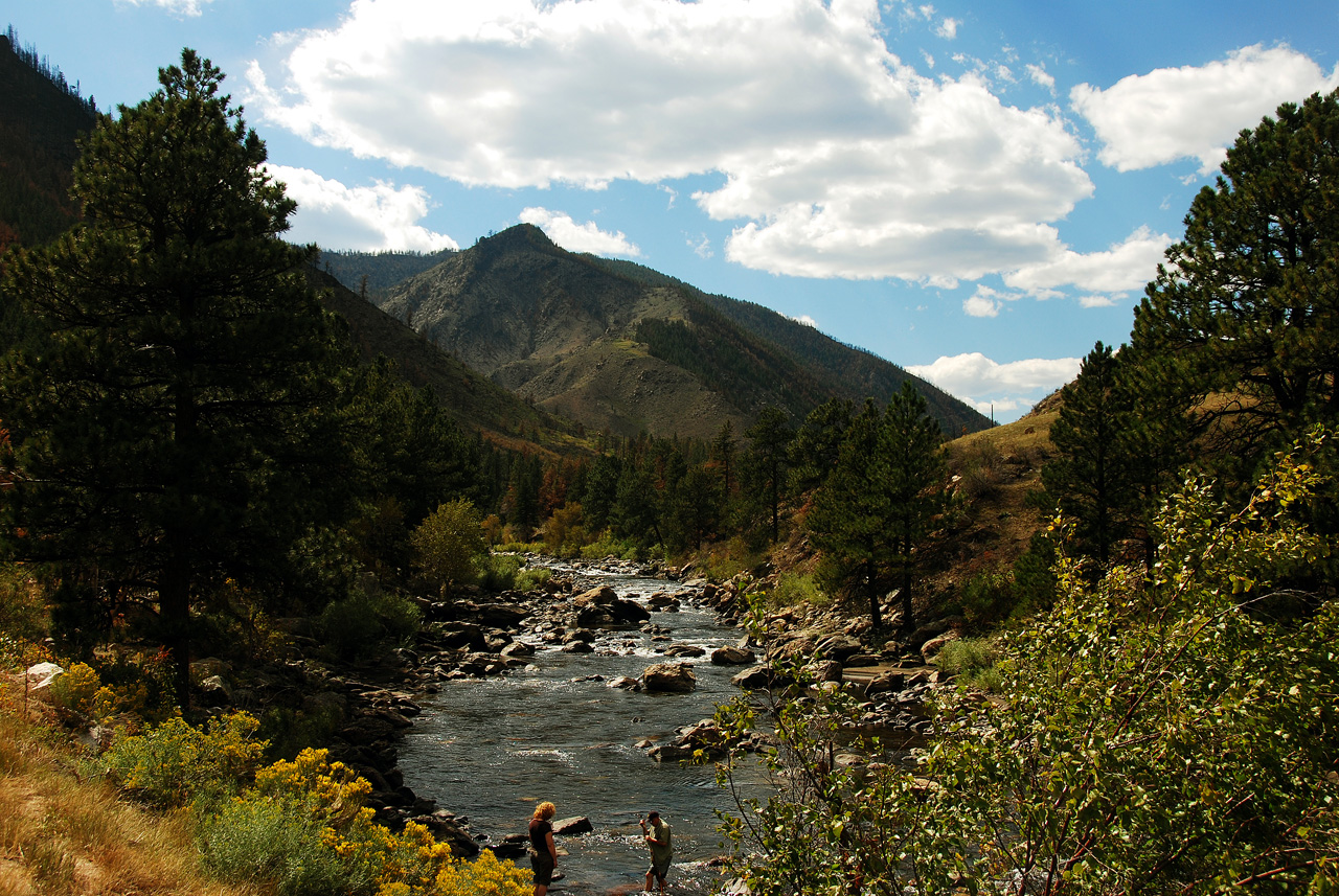 2012-09-16, 006, Along Rt 14, CO
